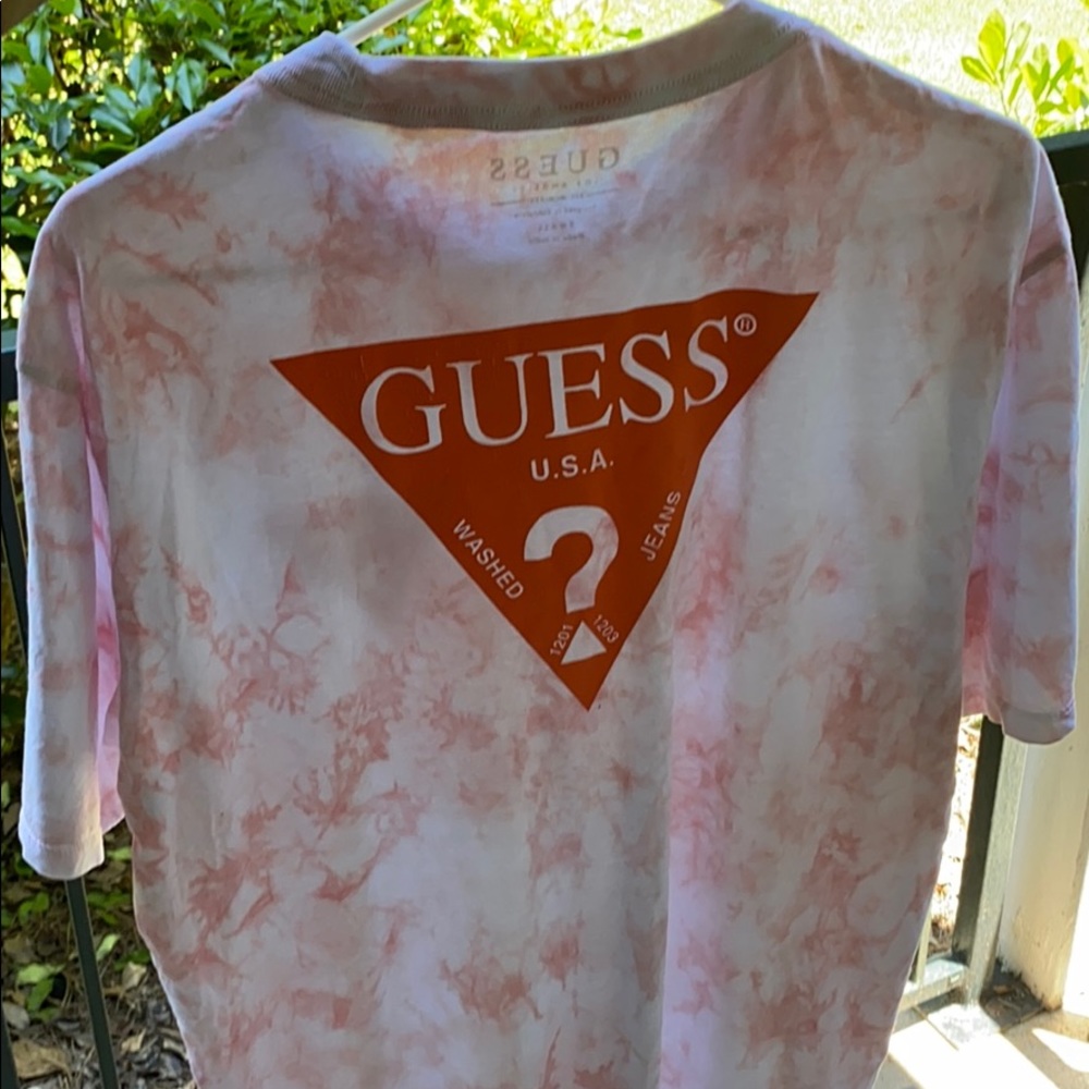 Men’s Guess over sized t-shirt